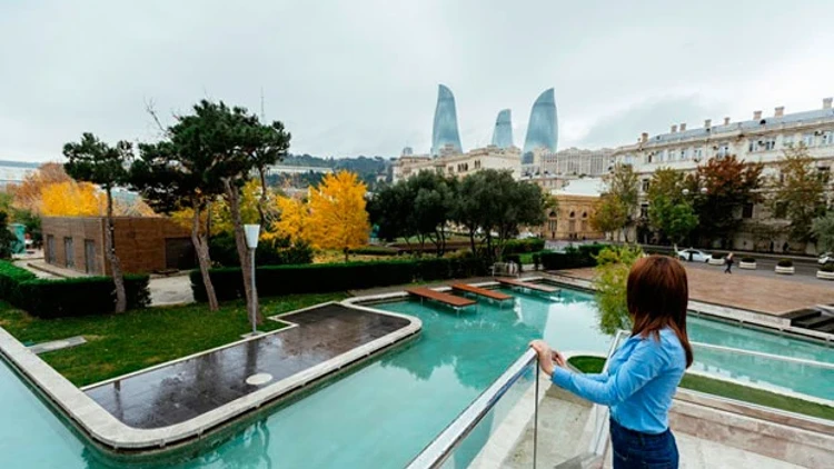 Azerbaycan Türk Vatandaşlarını Vizesiz Ağırlıyor: Bakü’den Şeki’ye Uzanan Keşif Rotası